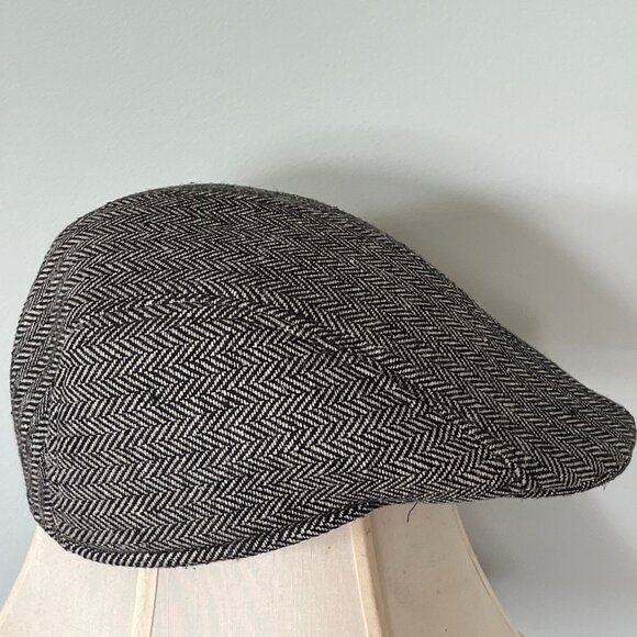 Hat - Picture 2 of 2